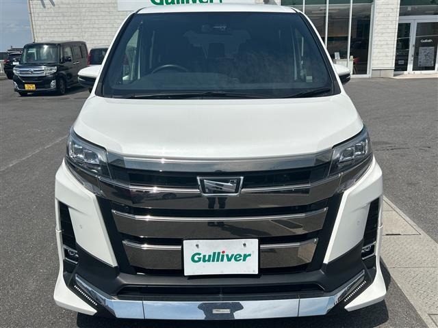 Toyota NOAH 2019 7015384-16