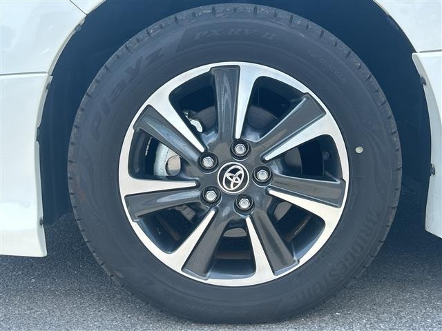 Toyota NOAH 2019 7015384-5