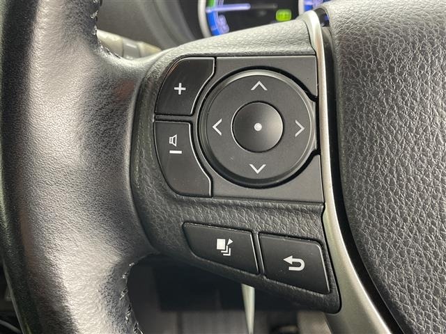 Toyota NOAH 2017 7015417-21