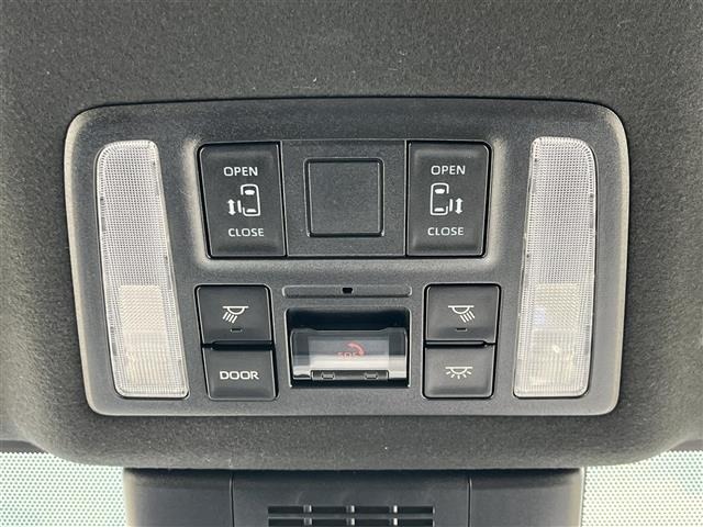 Toyota NOAH 2022 7015498-19