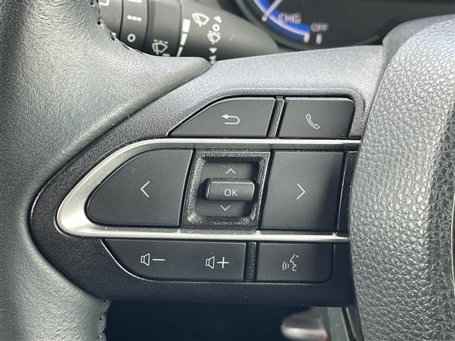Toyota NOAH 2022 7015578-1