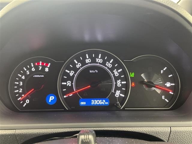 Toyota NOAH 2019 7015616-10
