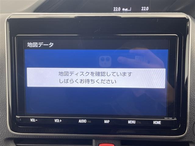 Toyota NOAH 2019 7015616-15