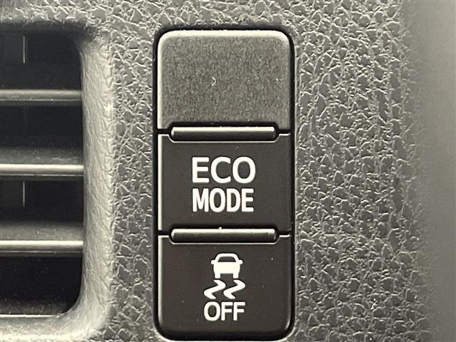 Toyota NOAH 2019 7015616-2