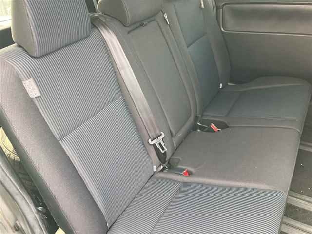 Toyota NOAH 2020 7015681-8