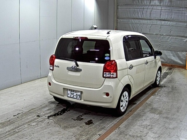 Toyota PORTE 2018 7024499-5