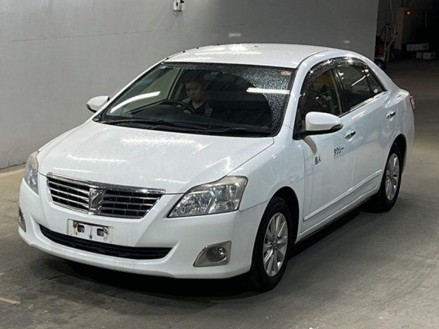 Toyota PREMIO 2015 7022360-0