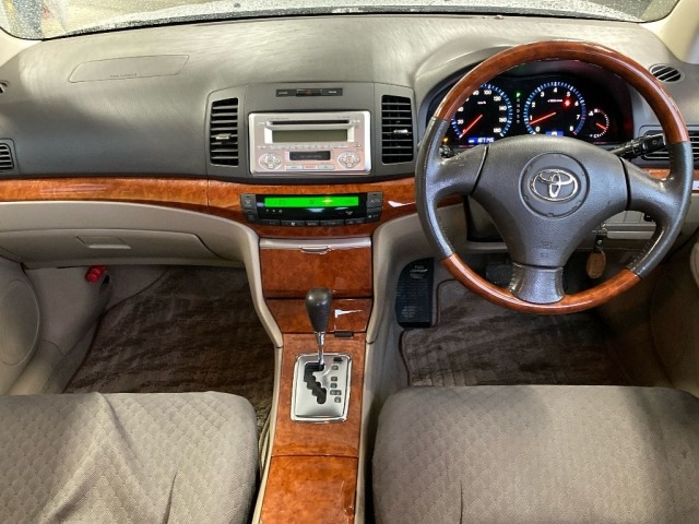 Toyota PREMIO 2005 7022361-3