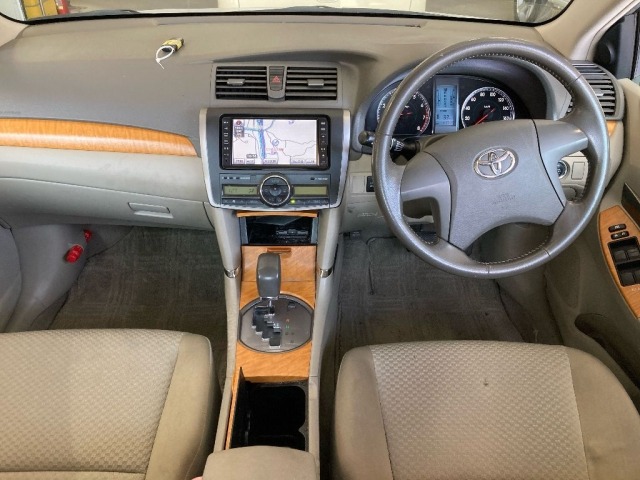 Toyota PREMIO 2008 7022362-3
