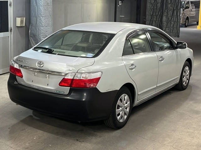 Toyota PREMIO 2008 7022362-5