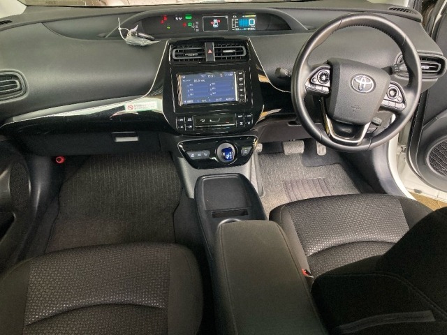 Toyota PRIUS 2020 7022390-3