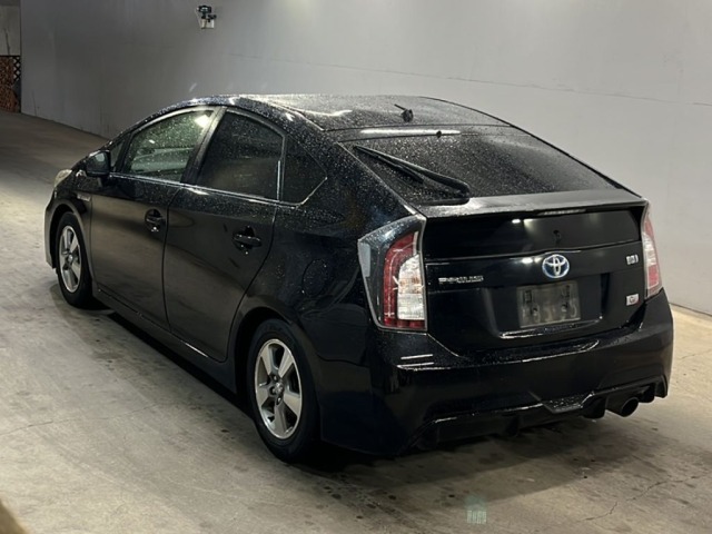 Toyota PRIUS 2013 7022399-1