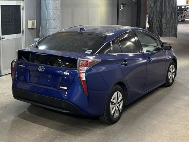 Toyota PRIUS 2016 7022401-5
