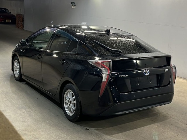 Toyota PRIUS 2018 7022403-1