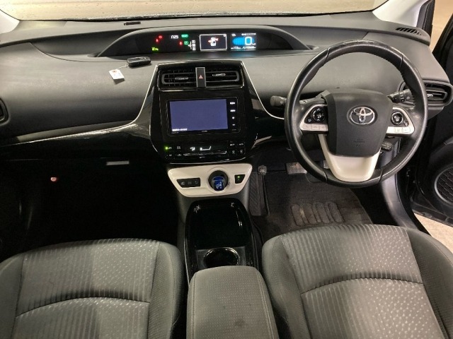 Toyota PRIUS 2018 7022403-3