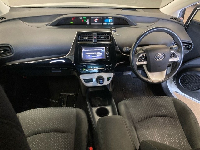 Toyota PRIUS 2017 7022405-3
