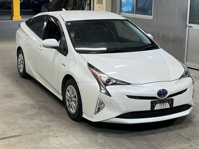 Toyota PRIUS 2017 7022405-4