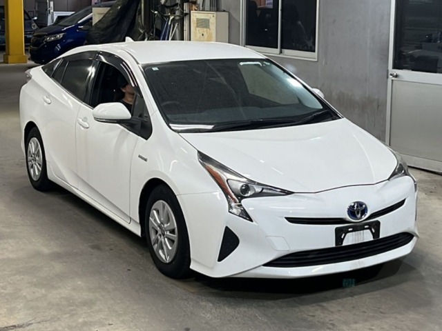 Toyota PRIUS 2016 7022406-4