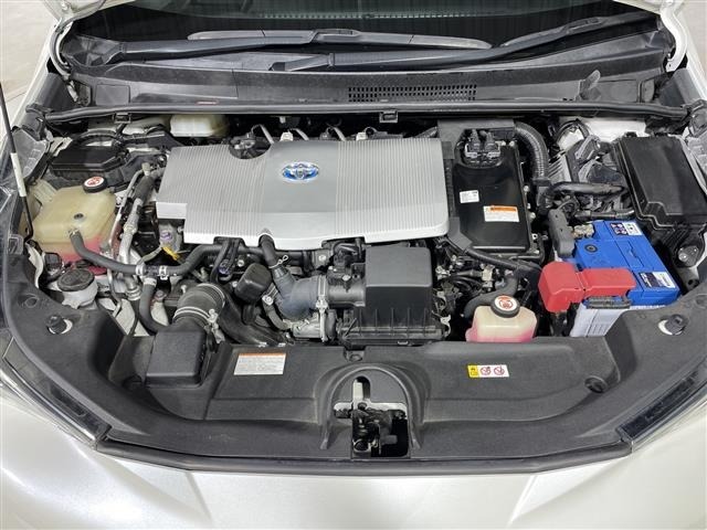 Toyota PRIUS 2018 7022642-15
