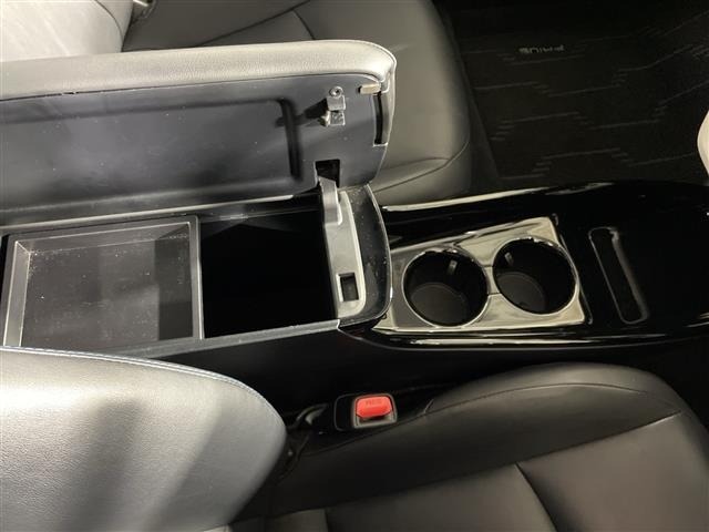 Toyota PRIUS 2018 7022642-20