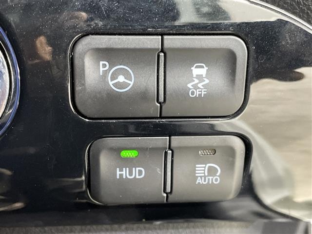 Toyota PRIUS 2018 7022642-3