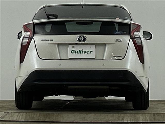 Toyota PRIUS 2018 7022648-18