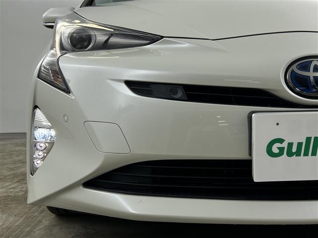 Toyota PRIUS 2018 7022648-3
