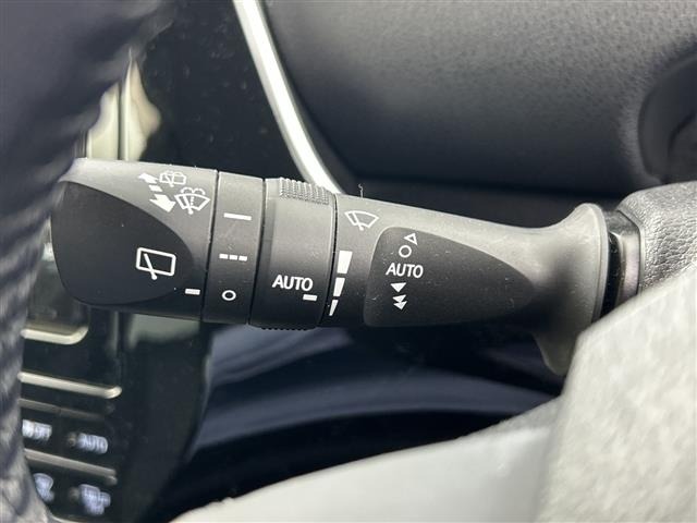Toyota PRIUS 2018 7022648-6