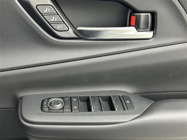 Toyota PRIUS 2024 7022656-7