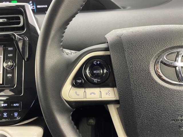 Toyota PRIUS 2018 7022657-1