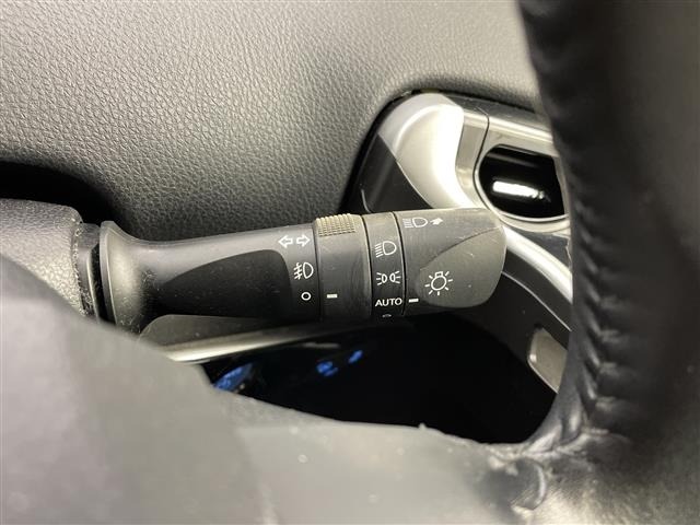 Toyota PRIUS 2018 7022657-7