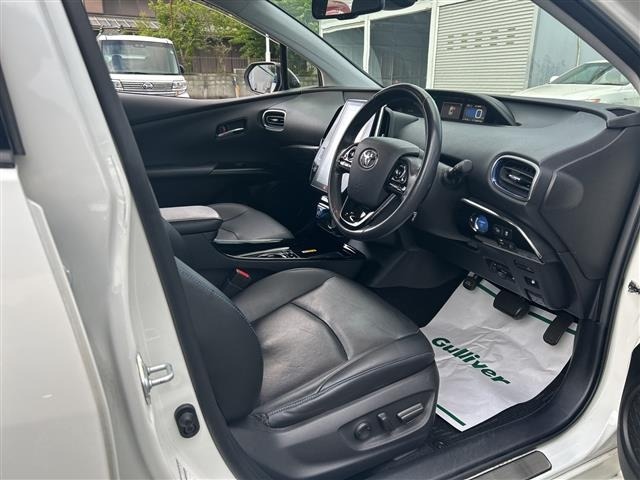 Toyota PRIUS 2019 7022659-11