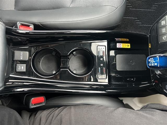 Toyota PRIUS 2019 7022659-8