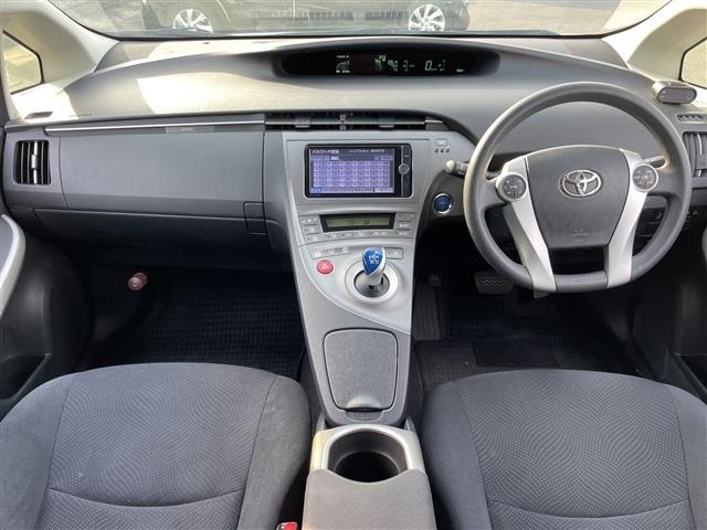 Toyota PRIUS 2013 7022671-15