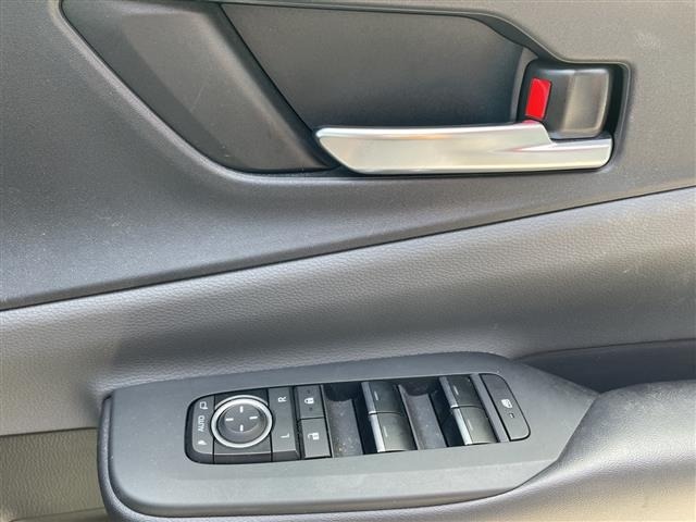 Toyota PRIUS 2023 7022677-10