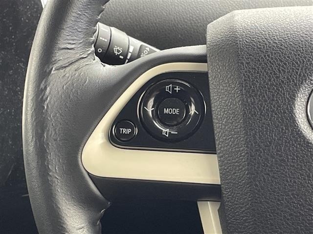 Toyota PRIUS 2017 7022681-11