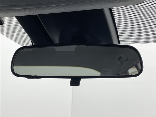 Toyota PRIUS 2017 7022681-13