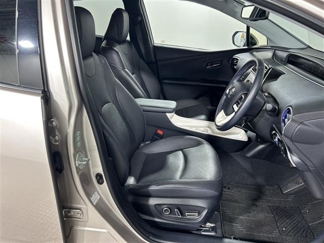 Toyota PRIUS 2016 7022684-10