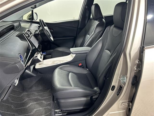 Toyota PRIUS 2016 7022684-2