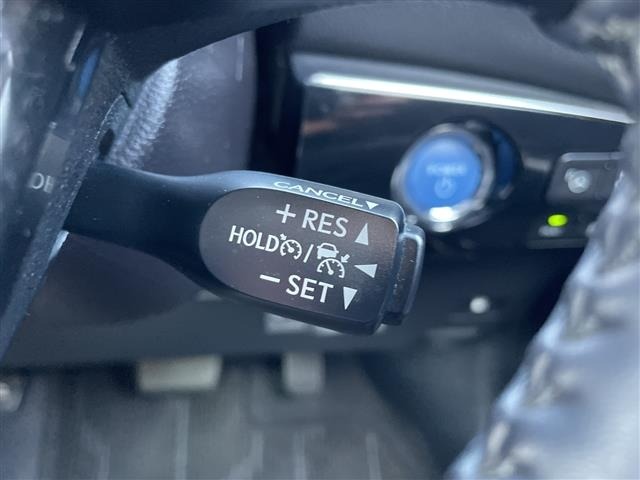 Toyota PRIUS 2019 7022696-11