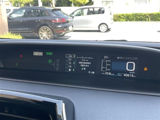 Toyota PRIUS 2019 7022697-1