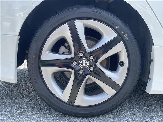 Toyota PRIUS 2019 7022697-11