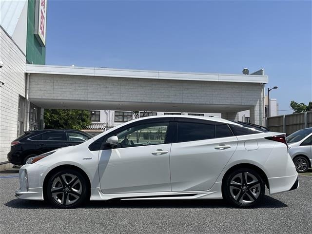 Toyota PRIUS 2019 7022697-20