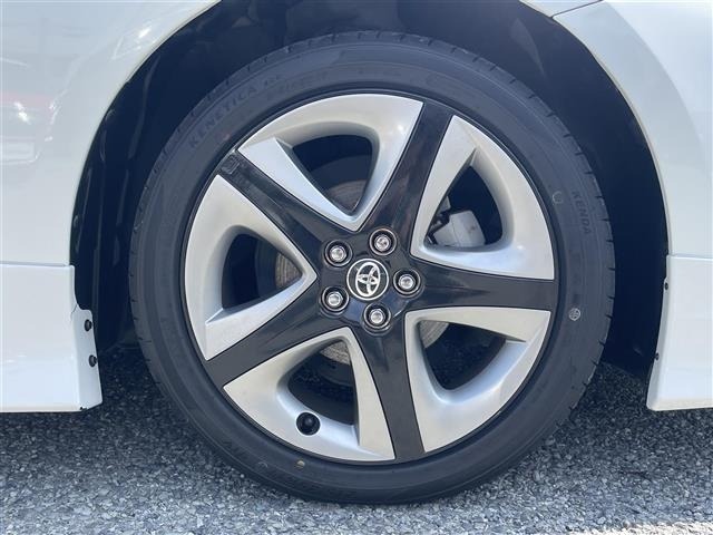Toyota PRIUS 2019 7022697-8