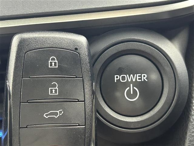 Toyota PRIUS 2023 7022707-1