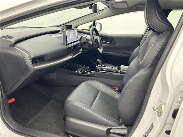 Toyota PRIUS 2023 7022707-4
