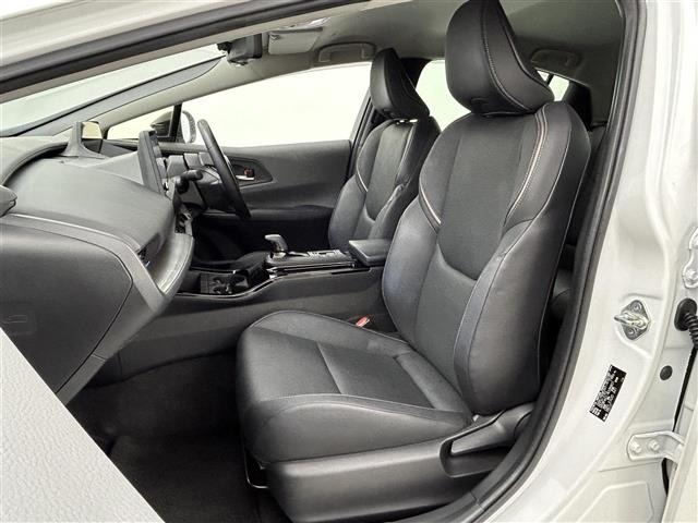 Toyota PRIUS 2023 7022707-6