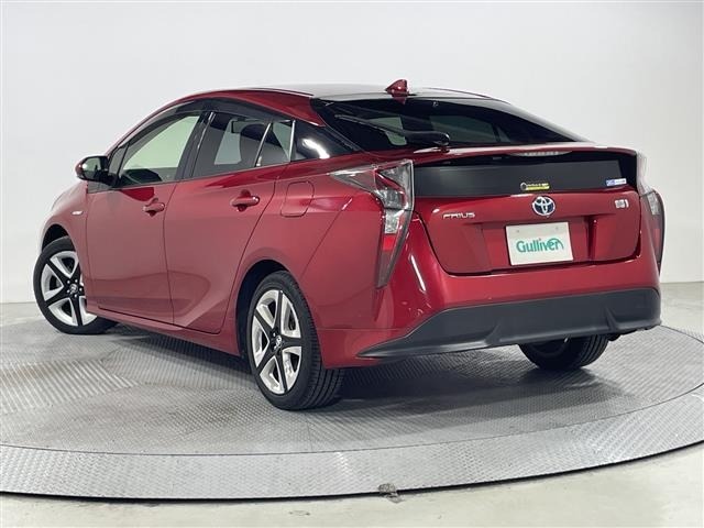 Toyota PRIUS 2016 7022714-13
