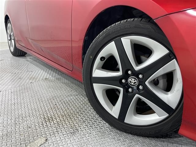 Toyota PRIUS 2016 7022714-22