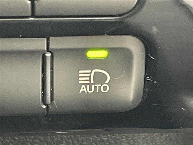 Toyota PRIUS 2016 7022721-9